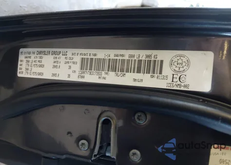 2014 Ram 1500 Laramie z USA, uszkodzony, nr VIN 1C6RR7VT9ES173933